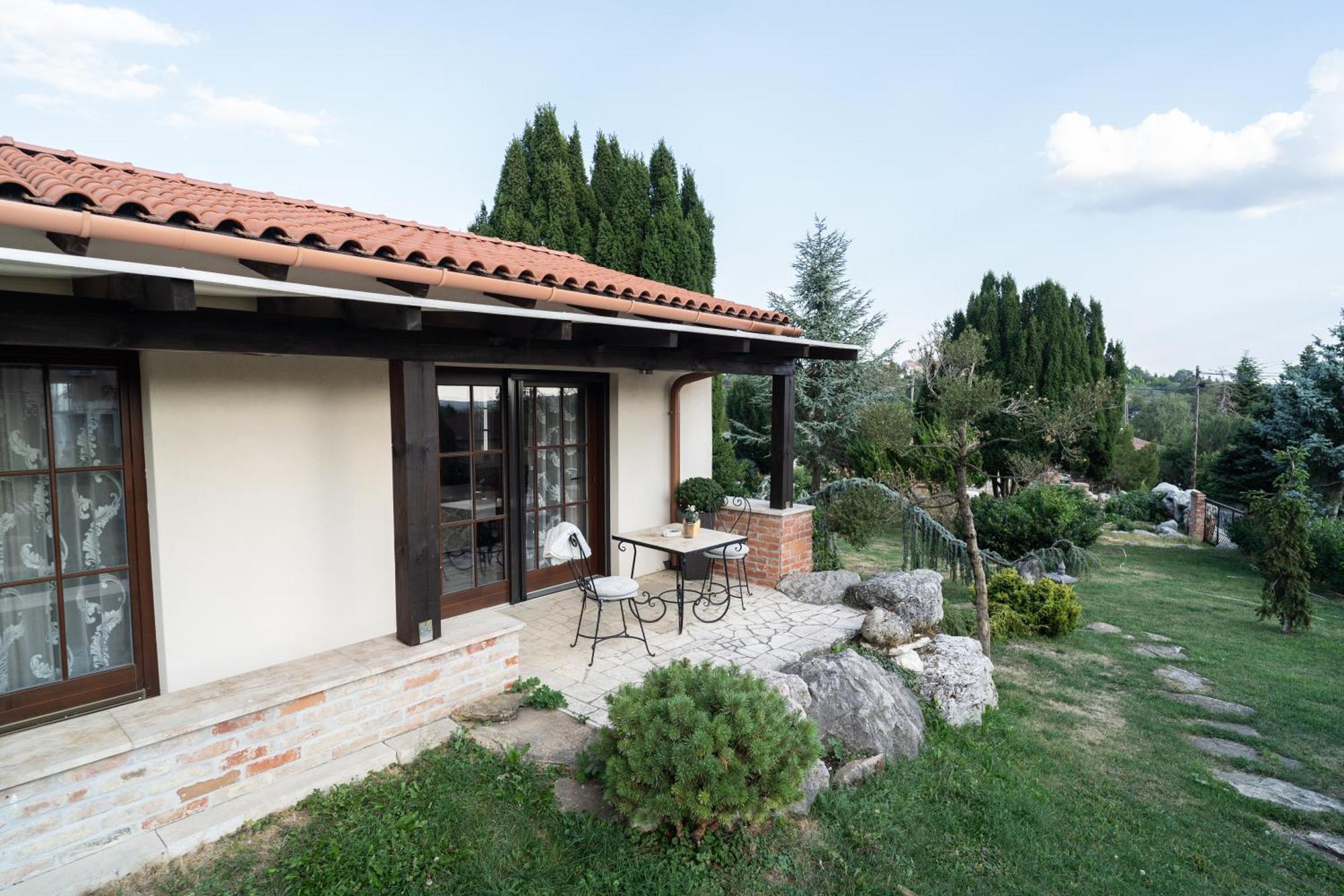Villa Garden 절러에게르세그 외부 사진